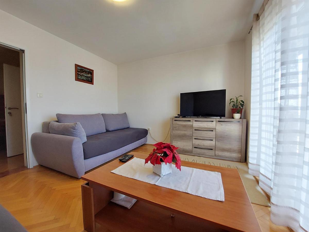 Apartment Tamarut Crikvenica Eksteriør billede